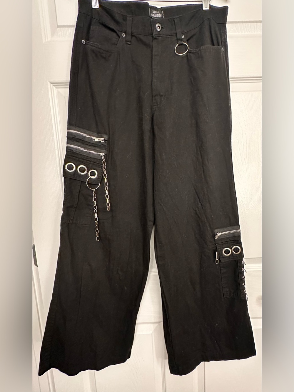 Men's Social Collision Black Streetwear Cargo Pants with Chain & Grommet Detail